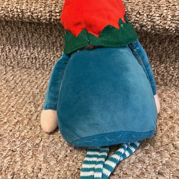 BRIGHT CHRISTMAS GNOME - Picture 6 of 9